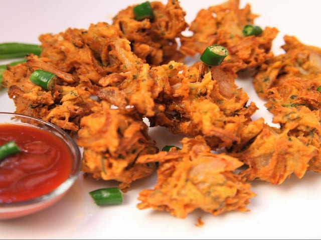 Veg Pakora.